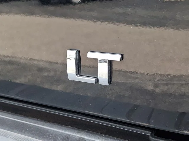 Used 2018 Black Chevrolet LT image 28