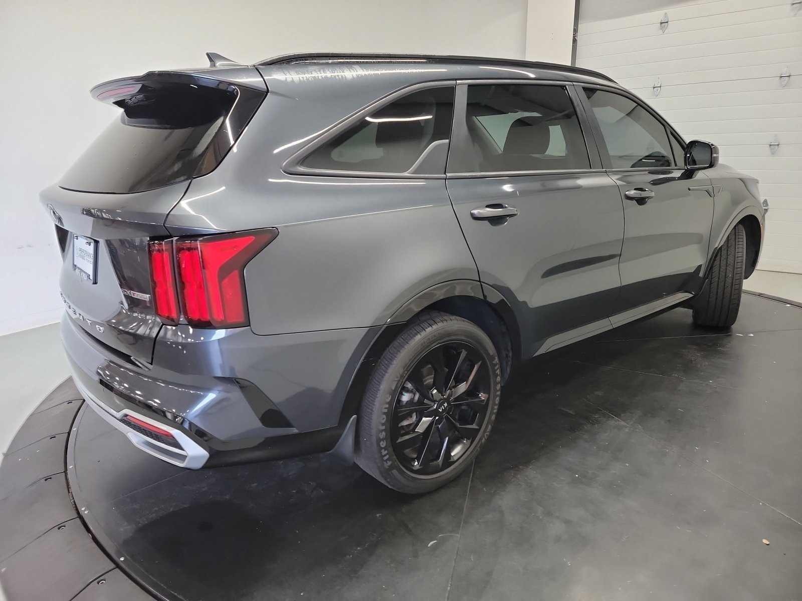 Used 2021 Gravity Grey Kia SX image 8