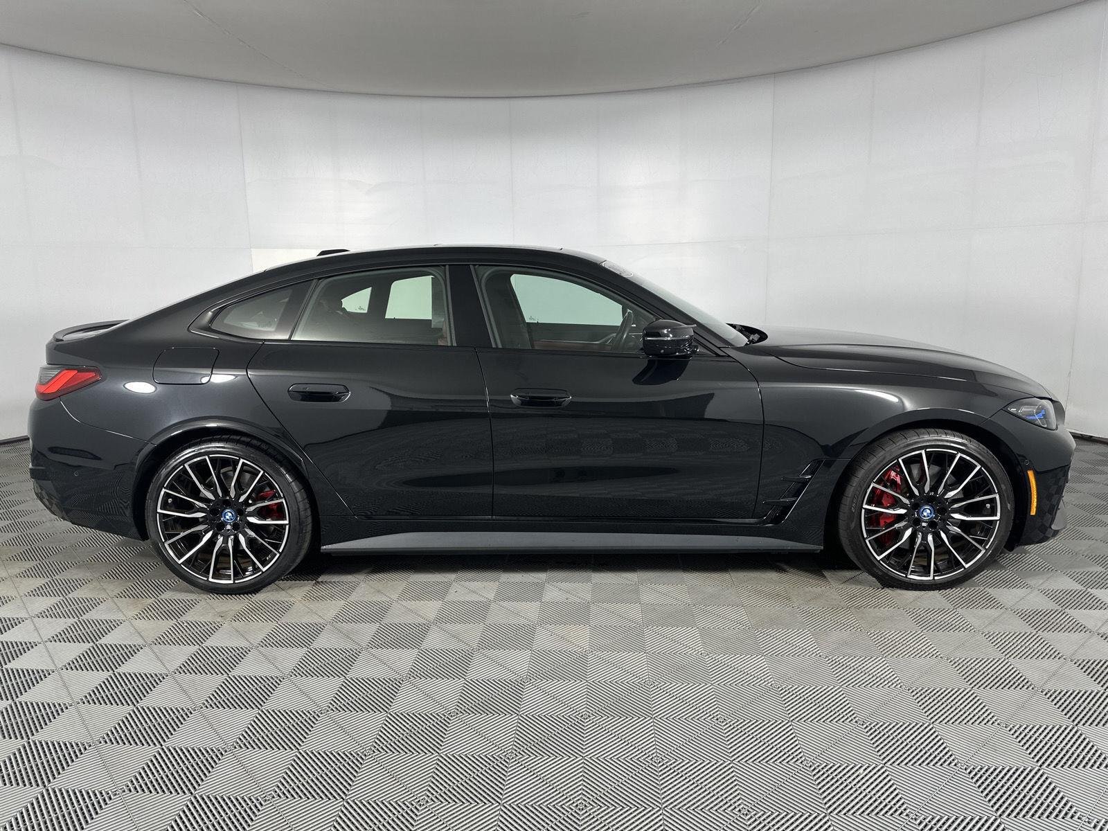 Certified Used 2024 Black Sapphire Metallic BMW M50 image 31