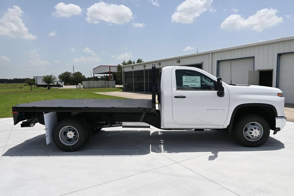 New 2025 Summit White Chevrolet Work Truck image 8