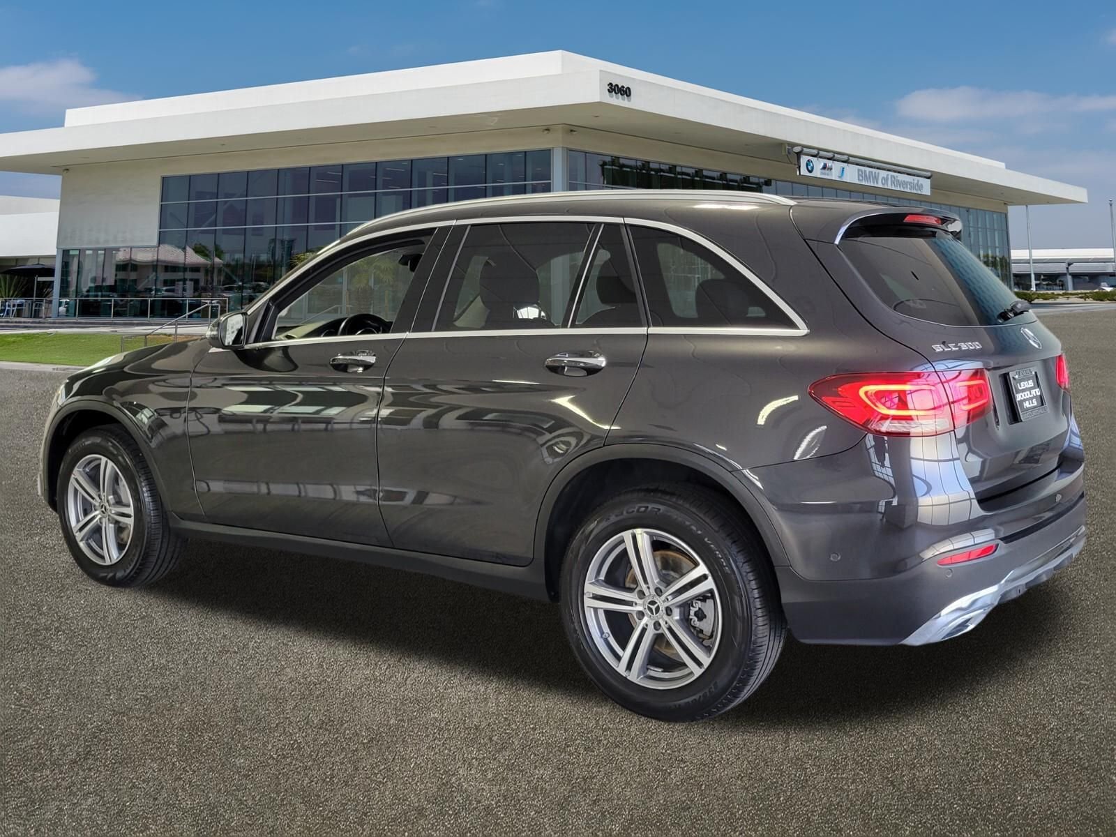 Used 2021 Gray Mercedes-Benz GLC 300 image 3