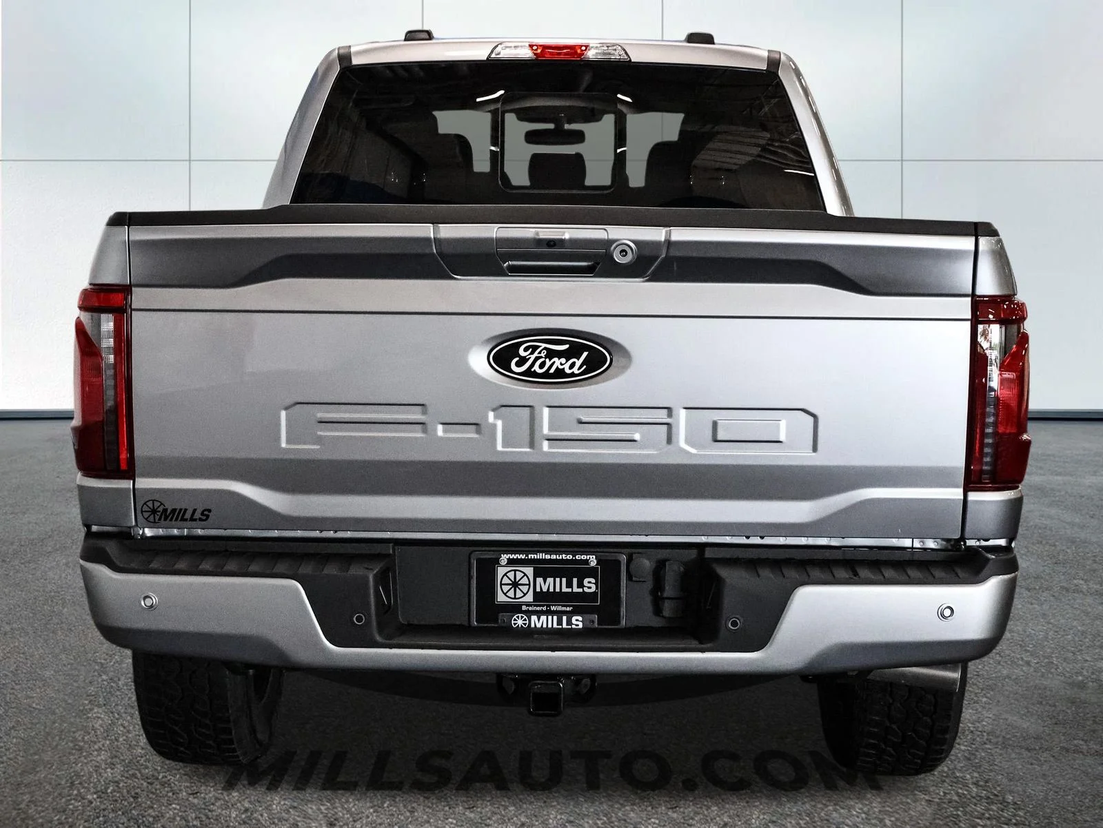 New 2026 Iconic Silver Metallic Ford XLT image 6