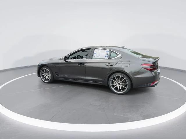 Used 2025 Gray Genesis 2.5T image 5