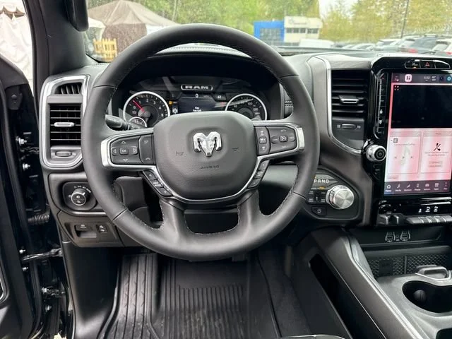 New 2026 Diamond Black Crystal Pearl-Coat Exterior Paint RAM Laramie image 17