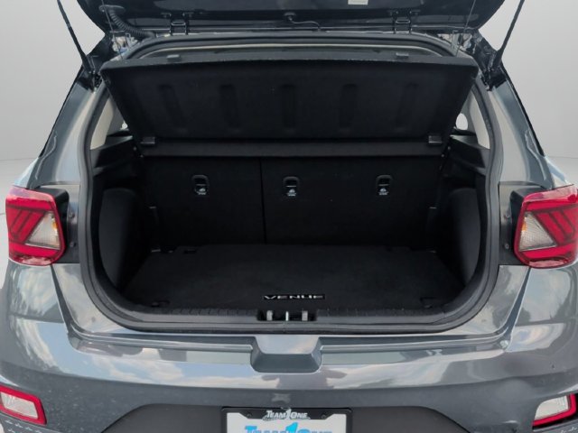 Used 2025 Ecotronic Gray w/Black Roof Hyundai Limited image 35