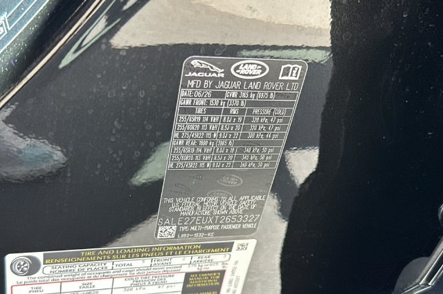 New 2026 Santorini Black Land Rover X-Dynamic SE image 28
