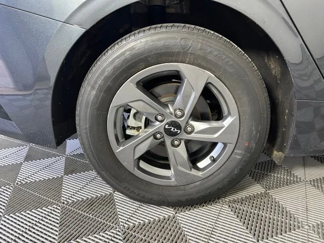 Used 2023 Gray Kia LXS image 39