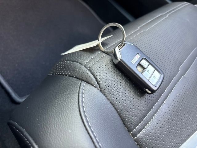 Used 2019 Green Honda Touring image 22