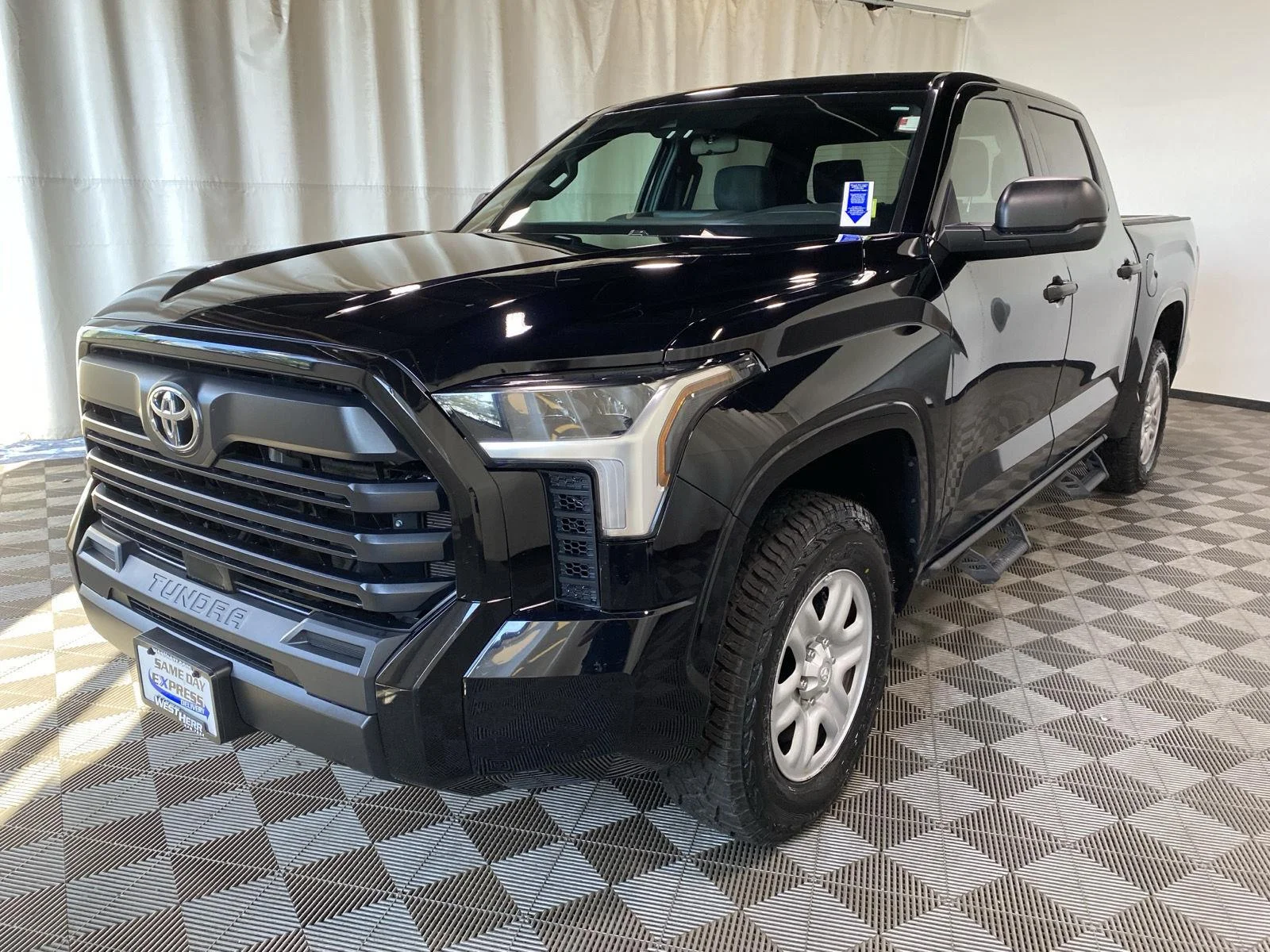 Used 2025 Midnight Black Metallic Toyota SR image 6