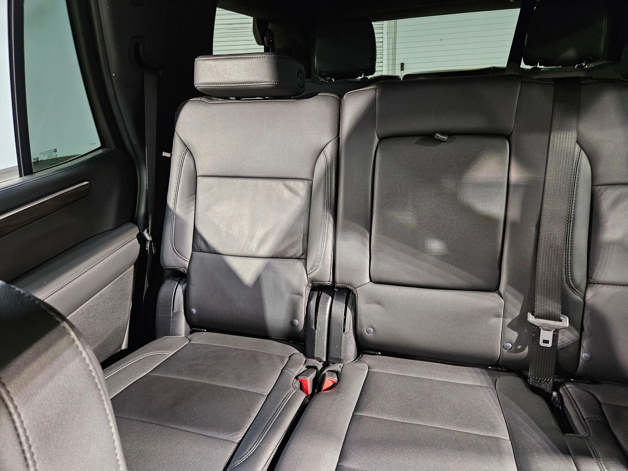 Used 2025 Black Chevrolet Z71 image 12