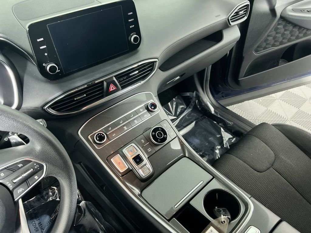 Used 2021 Blue Hyundai SE image 23
