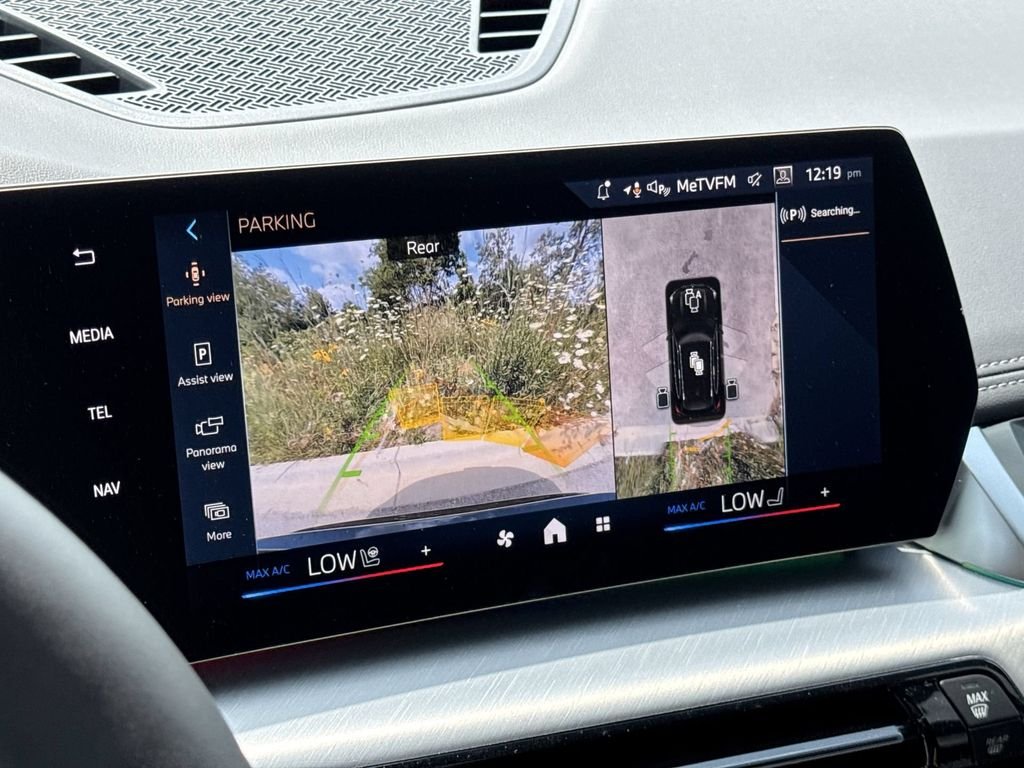 New 2026 Black Sapphire Metallic BMW xDrive28i image 24