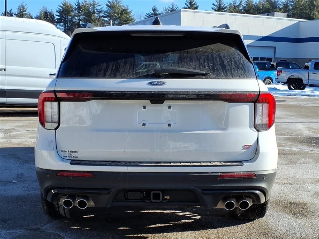 New 2026 Star White Metallic Tri-Coat Ford ST image 6