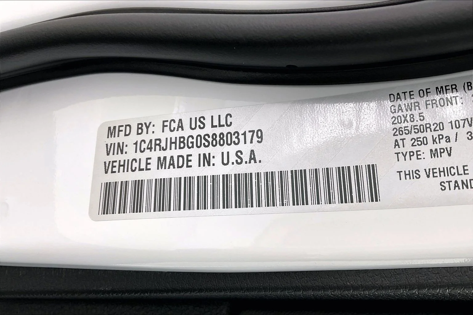 New 2025 PW7 Bright White Clear Coat Jeep Limited image 20