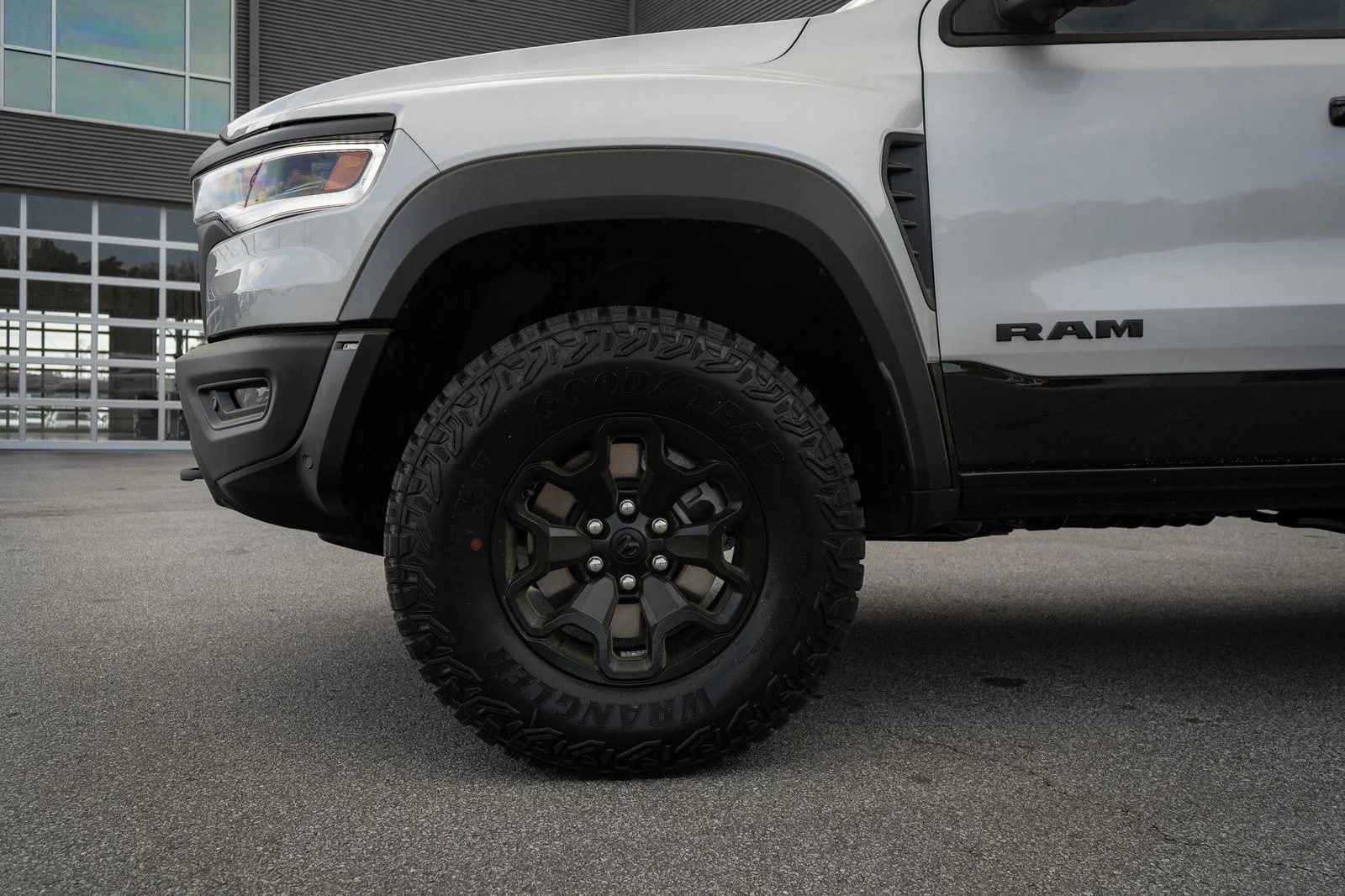 2026 RAM 1500 RHO - Photo 12