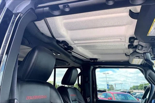 Used 2018 Black Jeep Unlimited Rubicon image 26