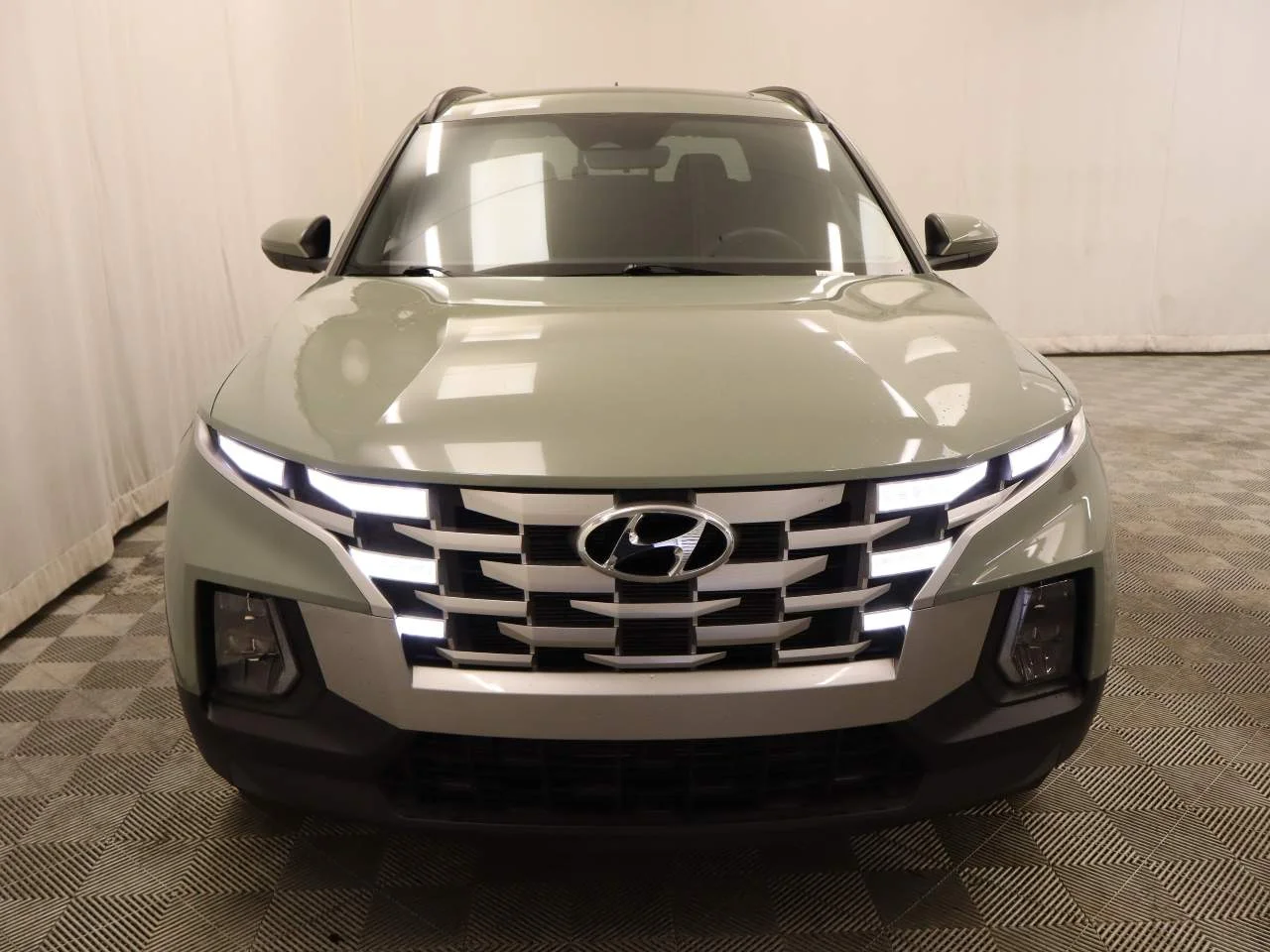 Certified Used 2024 Sage Gray Hyundai SEL Crew Cab image 4