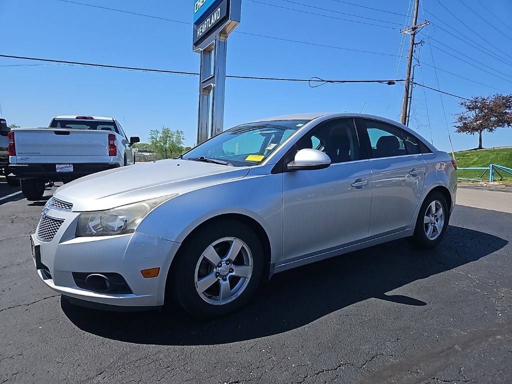 Used 2014 Chevrolet Cruze 1LT with VIN 1G1PC5SB1E7210079 for sale in Kansas City