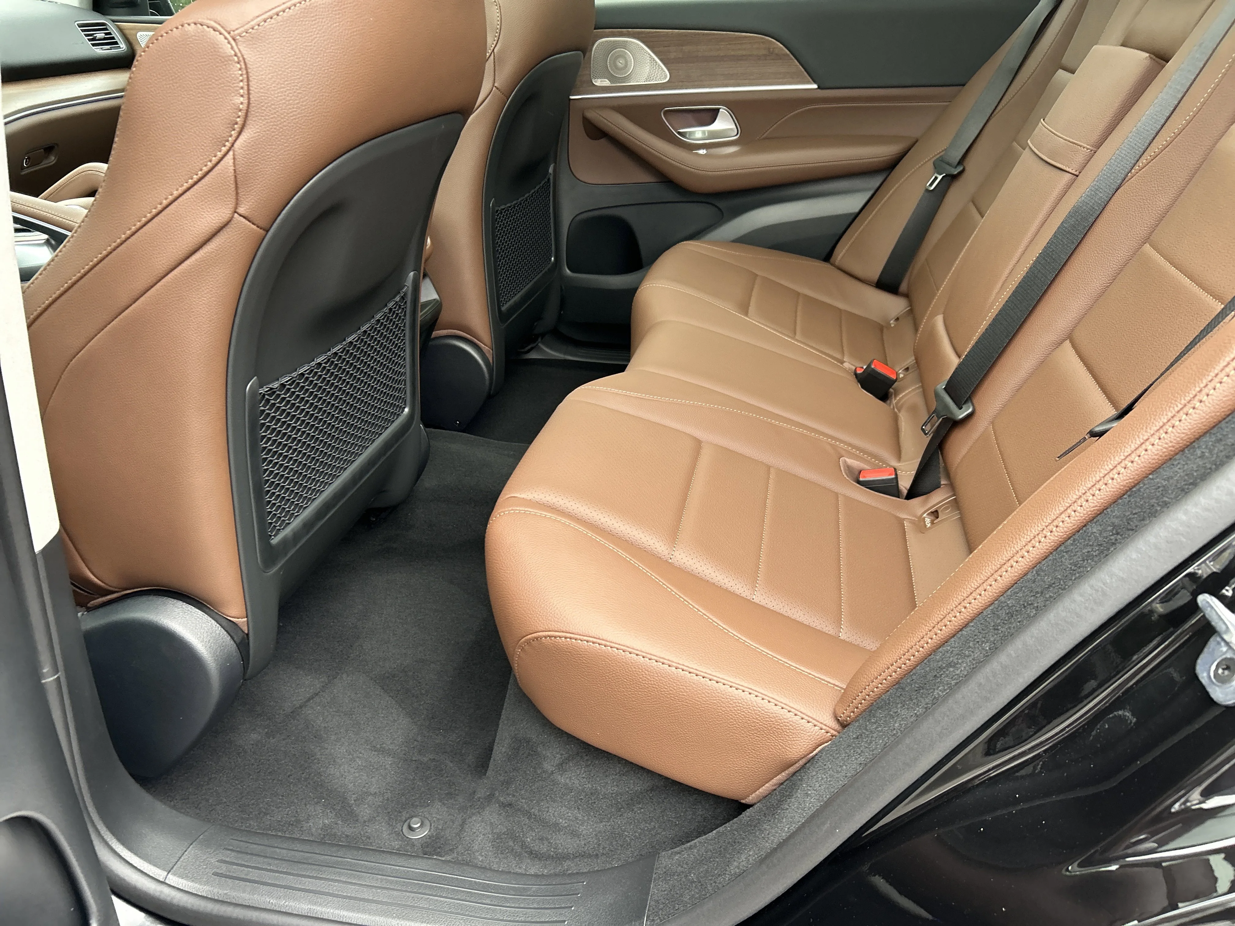 New 2026 Obsidian Black Metallic Mercedes-Benz GLE 350 4MATIC® SUV image 35