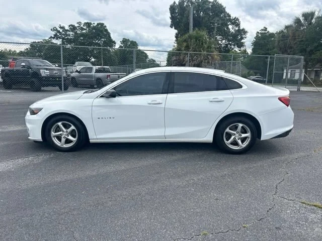 Used 2016 SUMMIT WHITE Chevrolet LS image 2