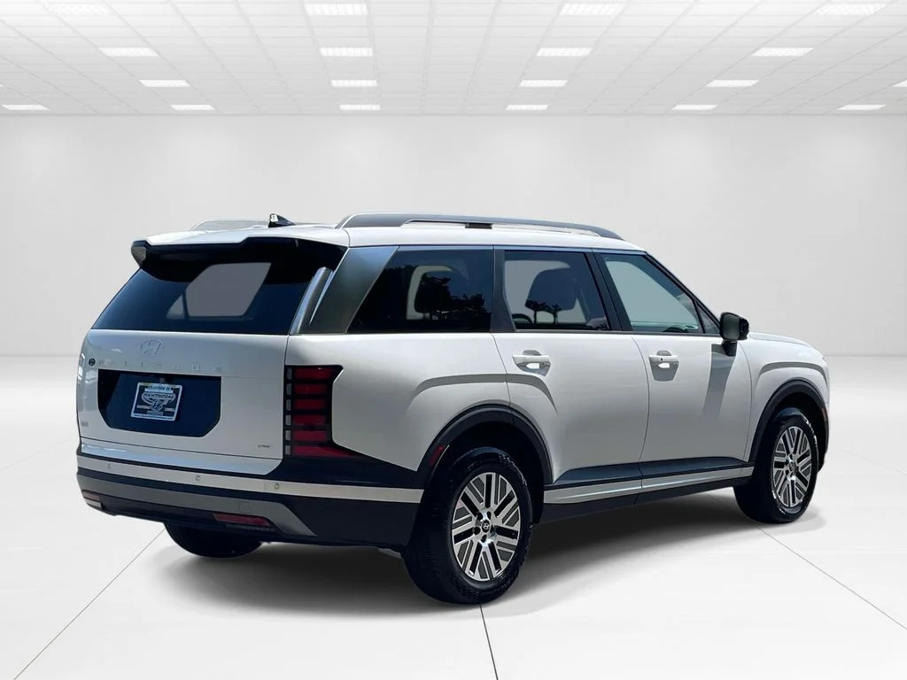 New 2026 White Hyundai SEL image 6