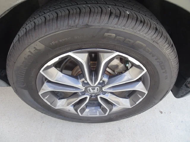 Used 2021  Honda EX-L image 10