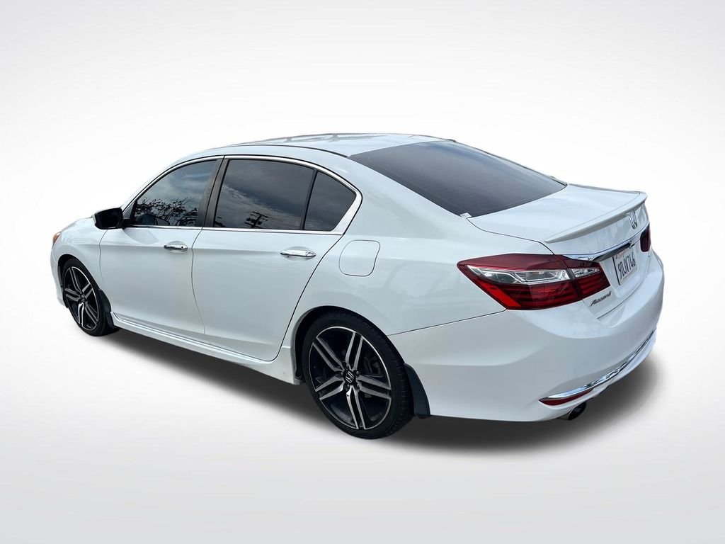 Used 2016 White Honda Sport image 3