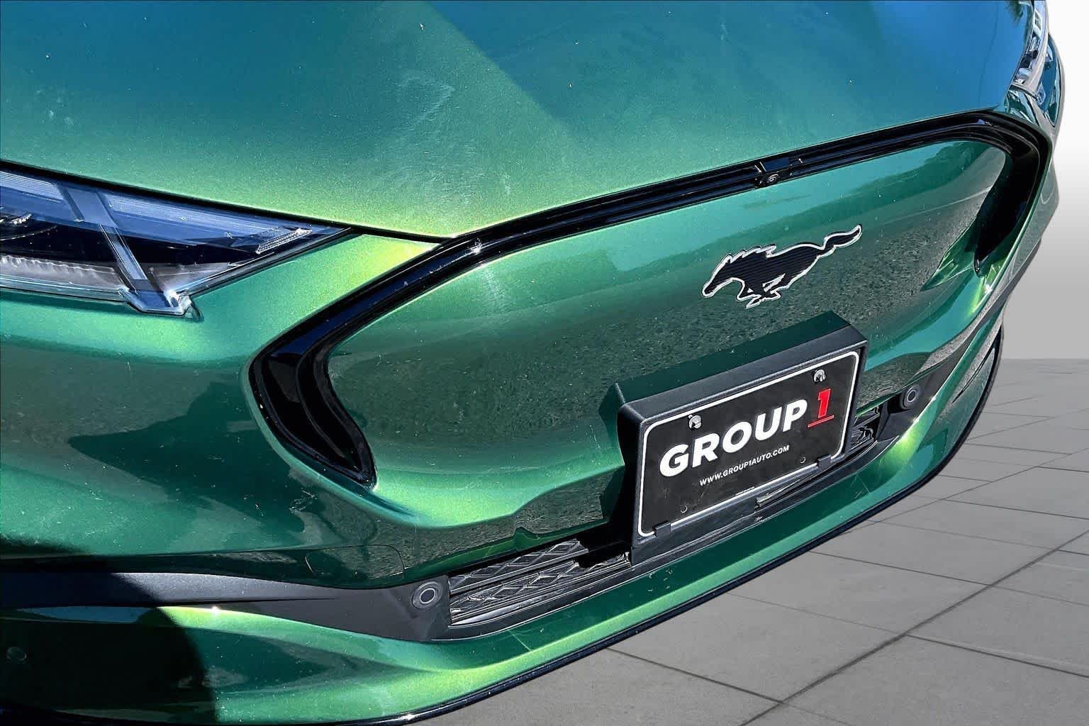 Used 2024 Eruption Green Ford Premium image 29