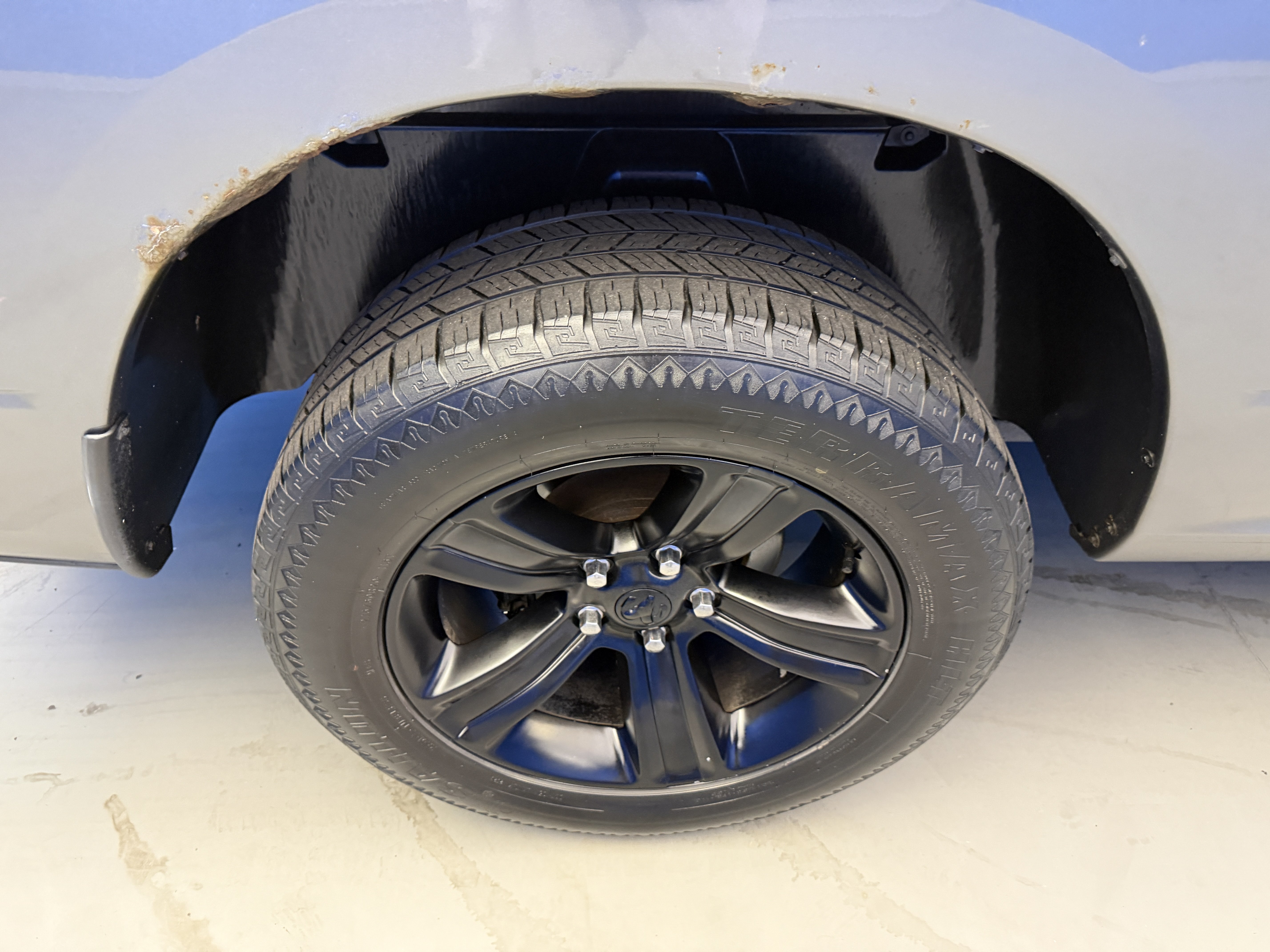 Used 2013 Mineral Gray Metallic Ram Tradesman image 8