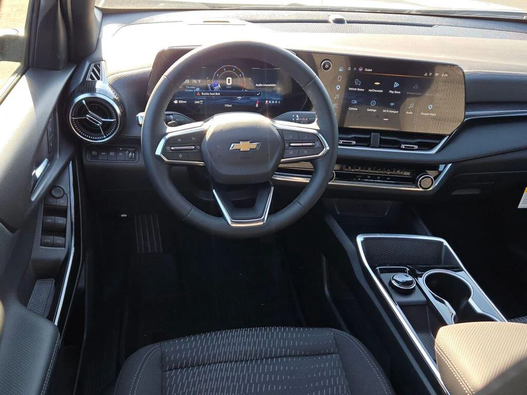 2027 Chevrolet Equinox LT - Photo 16