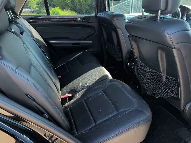 Used 2011  Mercedes-Benz ML 350 image 20