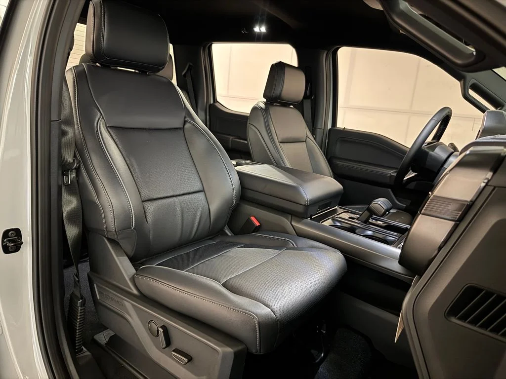 New 2026 White Ford Lariat image 28