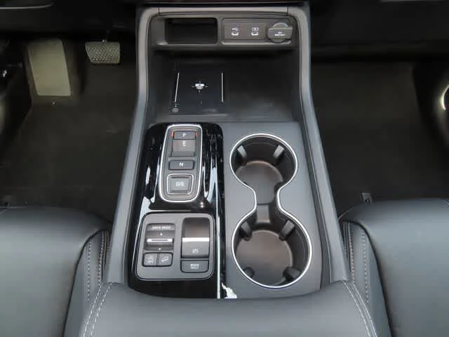 New 2026 Sonic Gray Pearl Honda Touring image 27