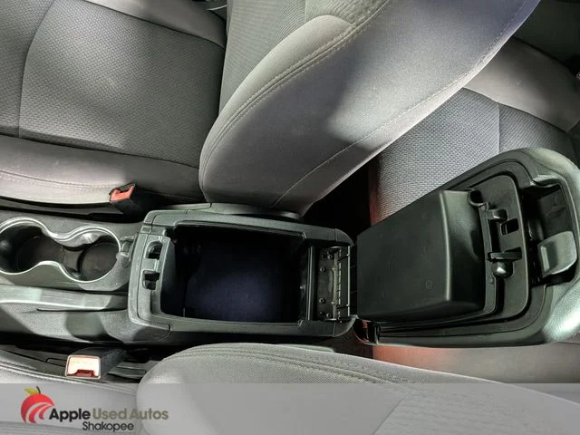 Used 2012 White Chrysler Touring image 24