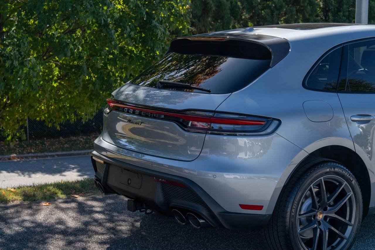 Used 2026  Porsche  image 13