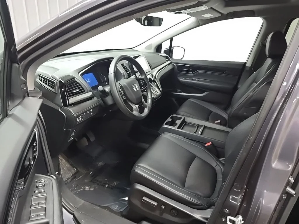 Used 2024 Gray Honda Touring image 30