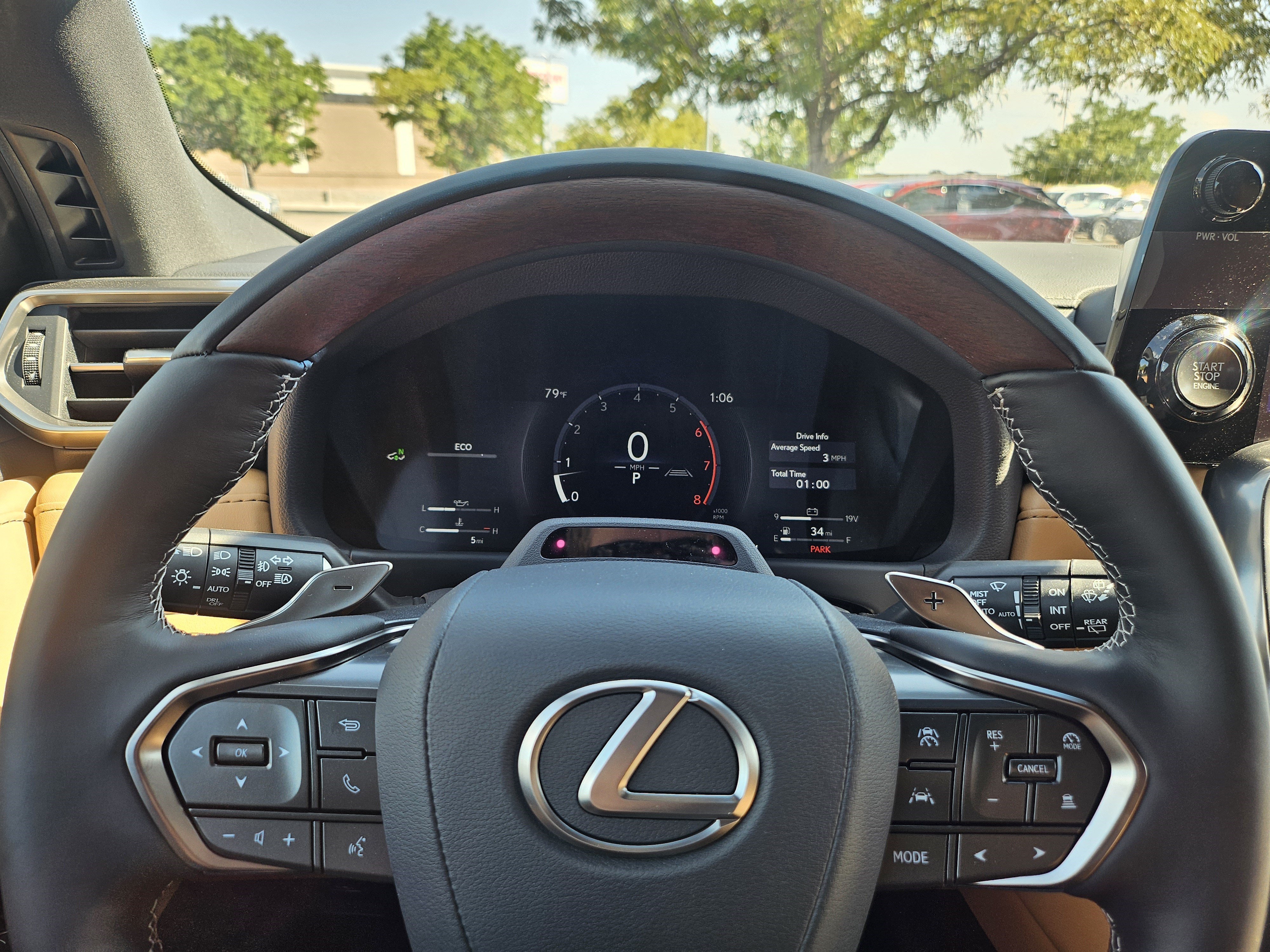 New 2026 Eminent White Pearl Lexus LUXURY image 10