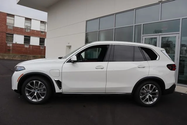 2026 BMW X5 50e - Photo 6