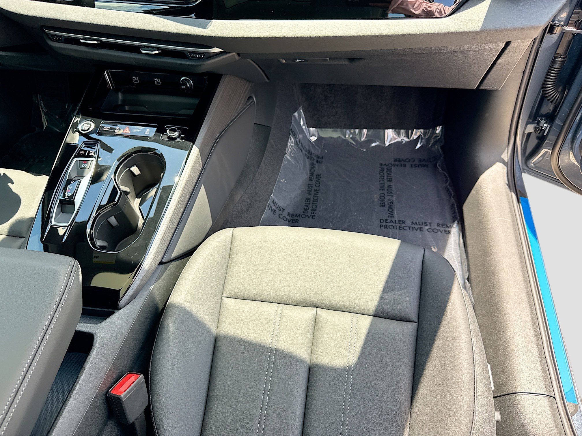 New 2026 Horizon Blue Metallic Audi Premium image 17