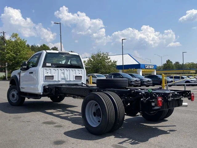 New 2025 White Ford XL image 5