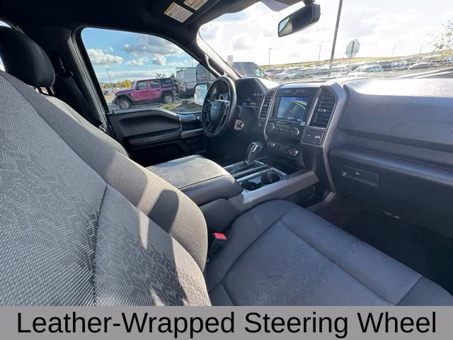 Used 2020 Black Ford XLT image 28