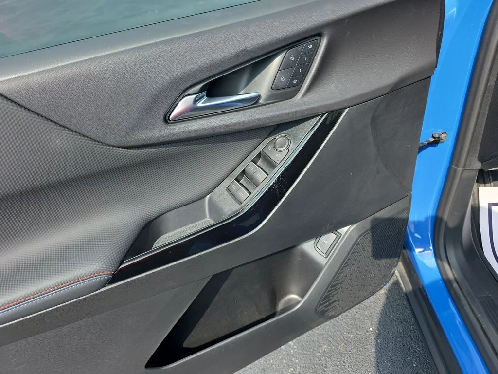 Used 2025 Blue Chevrolet RS image 11