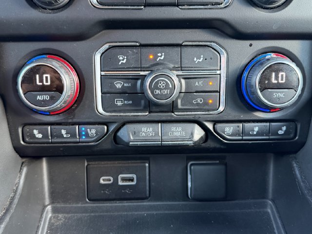 Used 2024 Black Chevrolet Premier image 25
