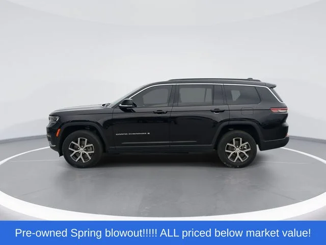 Used 2024 Black Jeep Limited image 5