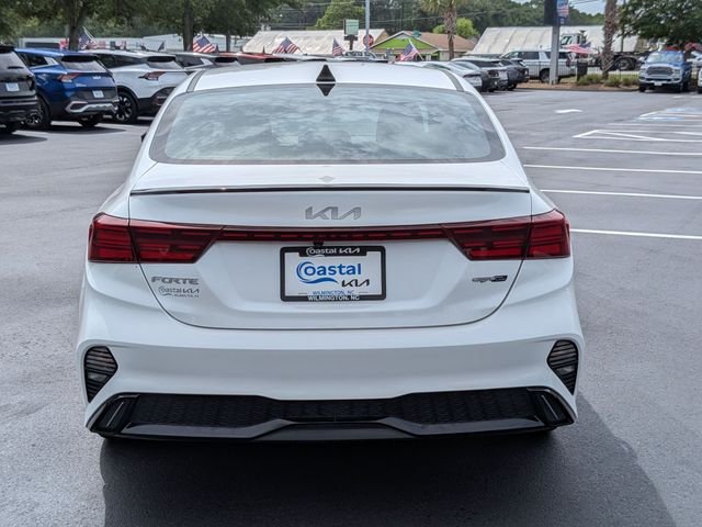 Certified Used 2024 White Kia GT-Line image 4