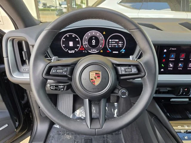 2025 Porsche Cayenne Base - Photo 18