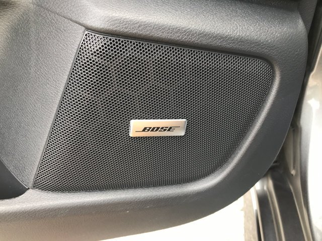 Certified Used 2023 Gun Metallic Nissan SR image 13