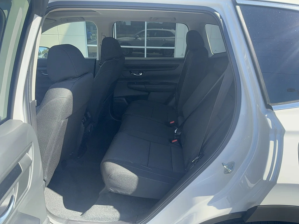 2027 Honda CR-V EX, photo 11 of 12