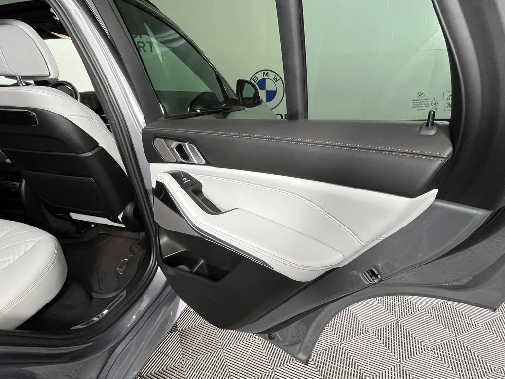 Certified Used 2024 Skyscraper Grey Metallic BMW xDrive40i image 26