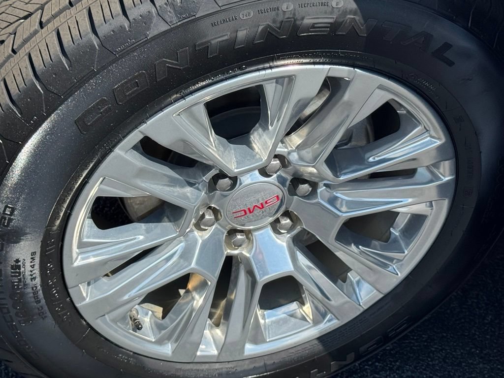 Used 2024 Summit White GMC Denali image 14